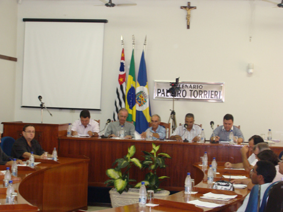 Reunião para discutir melhorias da SP322 aconteceu no Plenário Palmiro Torrieri