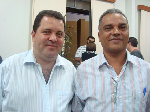 Vereador Fabinho e Toninho do Sindicato: em parceria, requerem informações sobre agendamento de reunião para discussão do Programa Cidade Legal