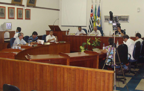 Vereadores durante a última sessão ordinária de fevereiro