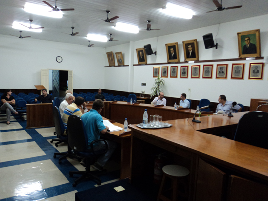 Participantes da reunião do CONSEG no dia 27 de maio