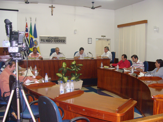 Vereadores durante a última sessão ordinária de março, realizada no dia 21