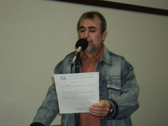 Na Tribuna, vereador Zinho Cantori
