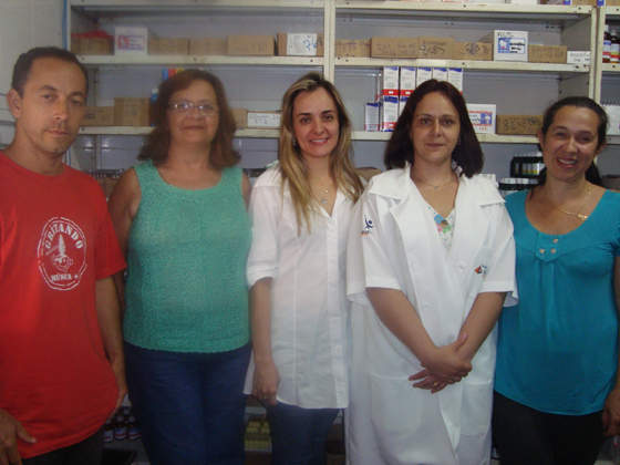 Equipe da Farmácia Municipal: atendentes e farmacêuticas