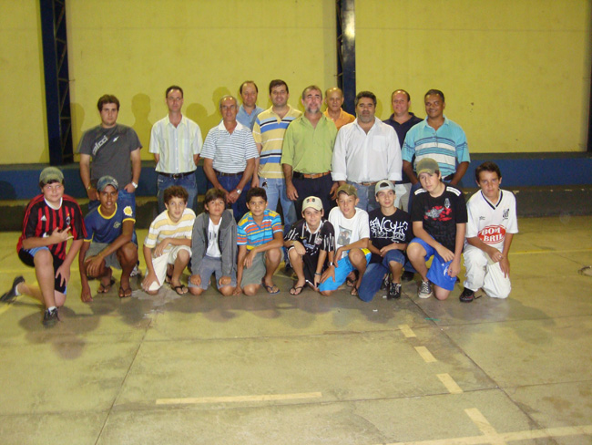 Vereadores com os envolvidos no projeto