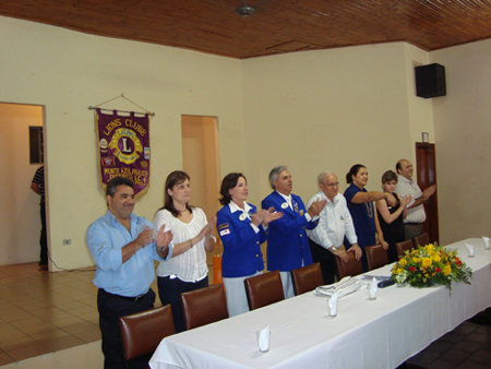 Presidente e demais autoridades que formaram a mesa principal para a solenidade