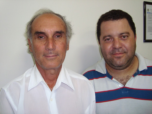 Nardo Gurjon e Fabinho, autores de pedidos de melhorias no cemitério