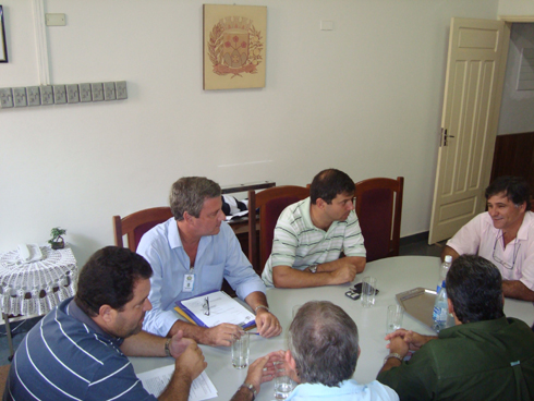 Início da reunião com o secretário do desenvolvimento econômico, tecnológico e agropecuário