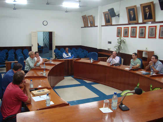 Membros do conseg em reunião na Câmara Municipal