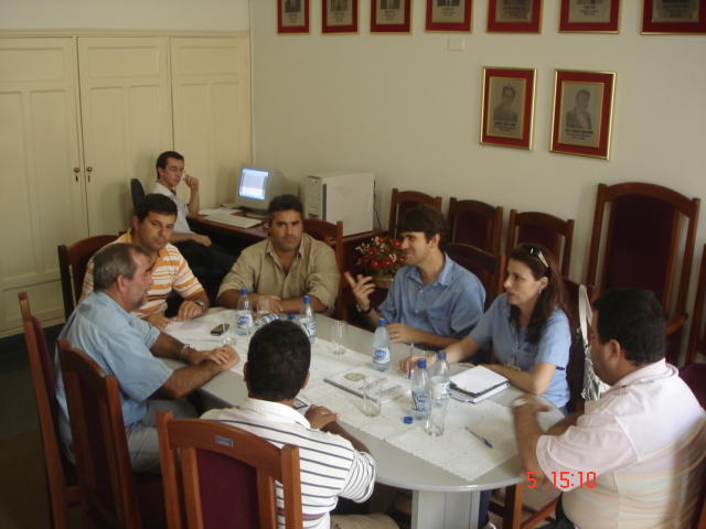 Vereadores com representantes da Usina Ruette